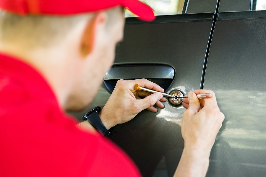 Unlock a Car When it is Locked in Kansas City, MO